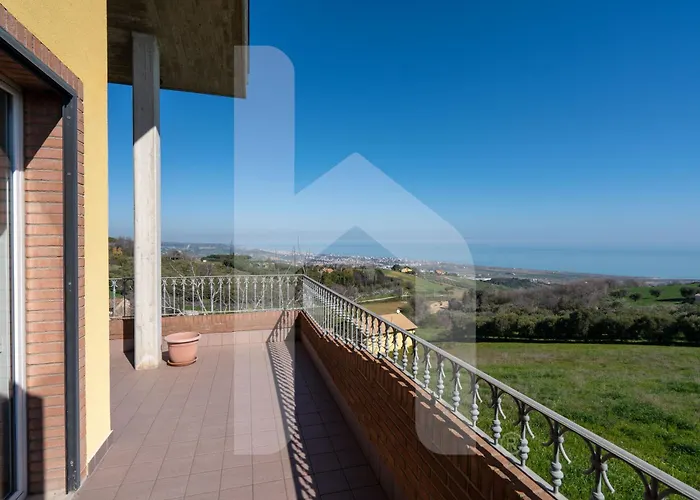 Homiday - Moretti Апартаменты Колоннелла